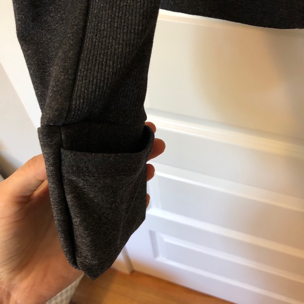 PrAna Yoga zip-up jacket with hand covers - Picture 3 of 6